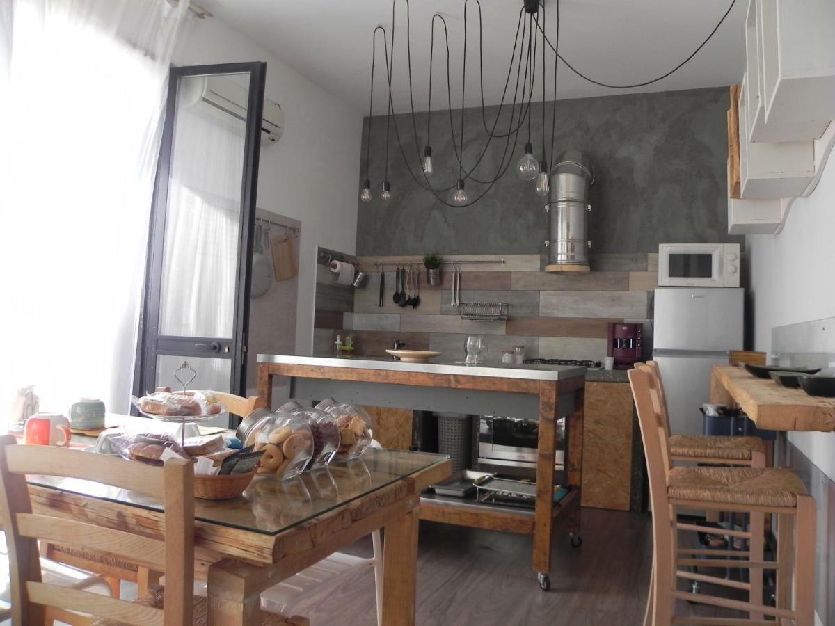 Gea Etna Apartment&Rooms Nicolosi Exterior photo